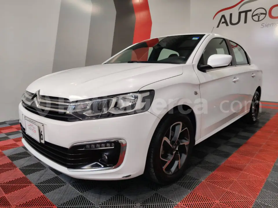 Foto 2 de Citroen C-ELYSEE