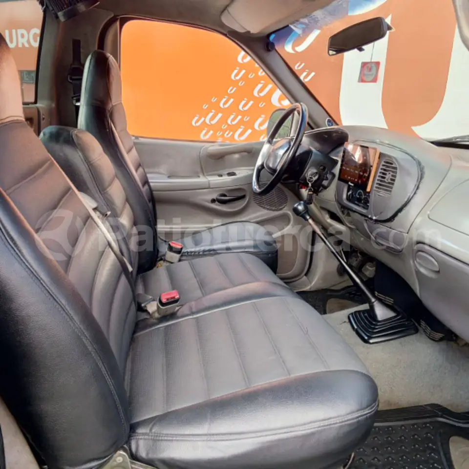 Foto 8 de Ford F150 XL CS