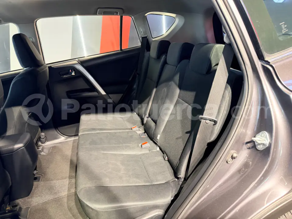 Foto 11 de Toyota NEW RAV4 AC 2.0 5P