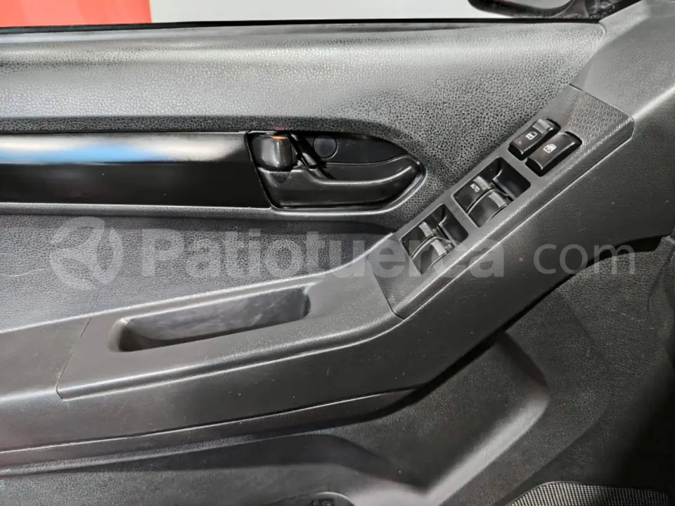 Foto 11 de Chevrolet CRDI HI RIDE