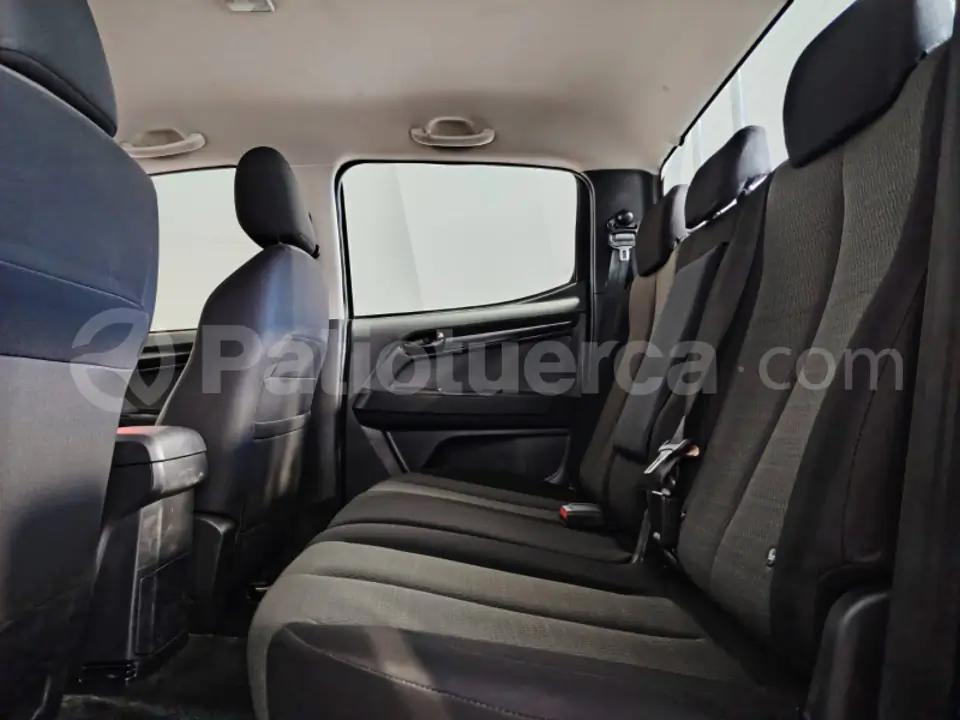 Foto 13 de Chevrolet CRDI HI RIDE