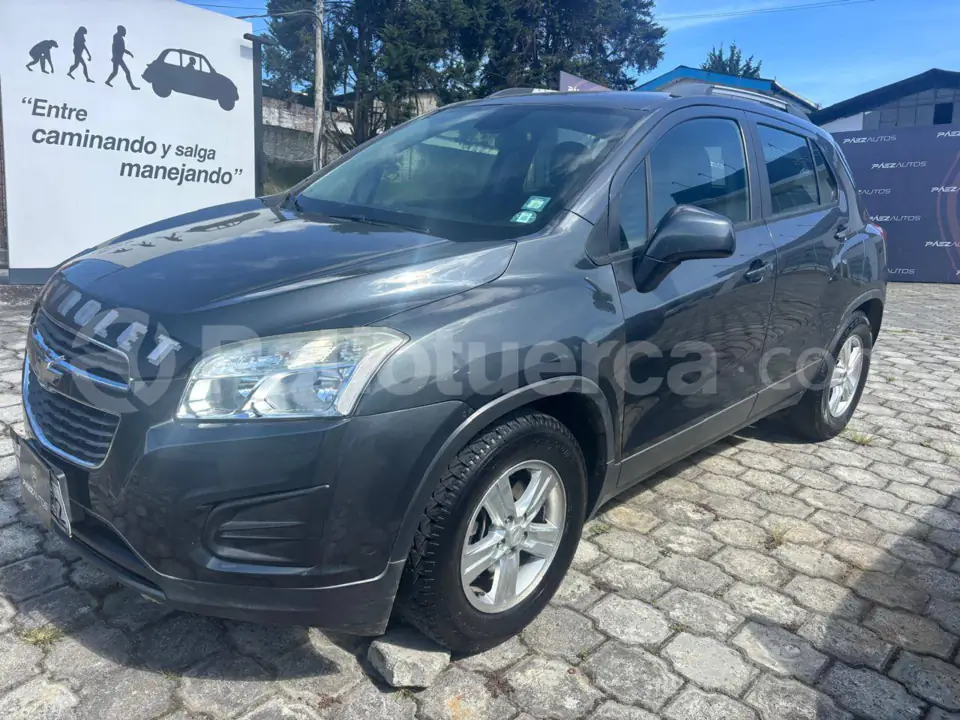 Foto 2 de Chevrolet Tracker LS