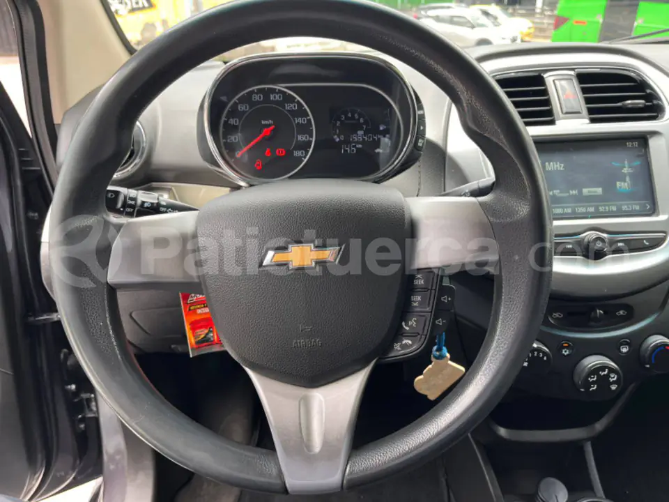 Foto 14 de Chevrolet BEAT PREMIER