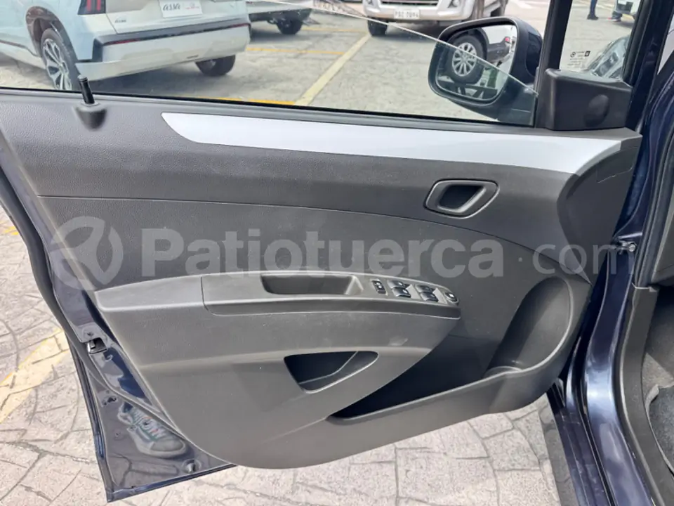 Foto 13 de Chevrolet BEAT PREMIER