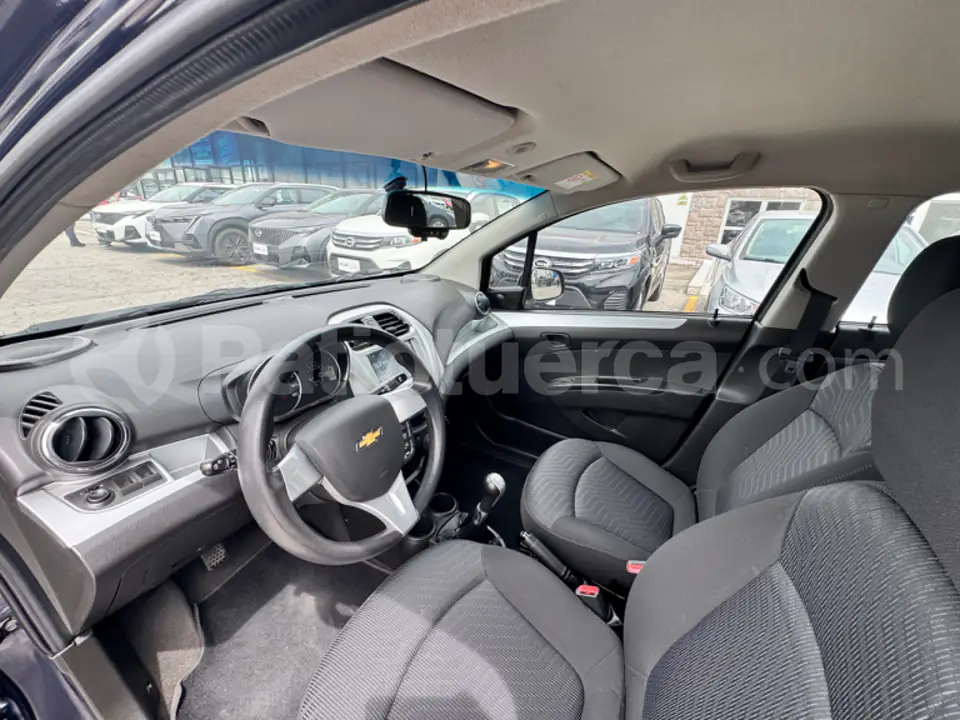 Foto 14 de Chevrolet BEAT PREMIER