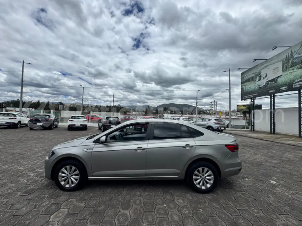 Foto 8 de Volkswagen Virtus