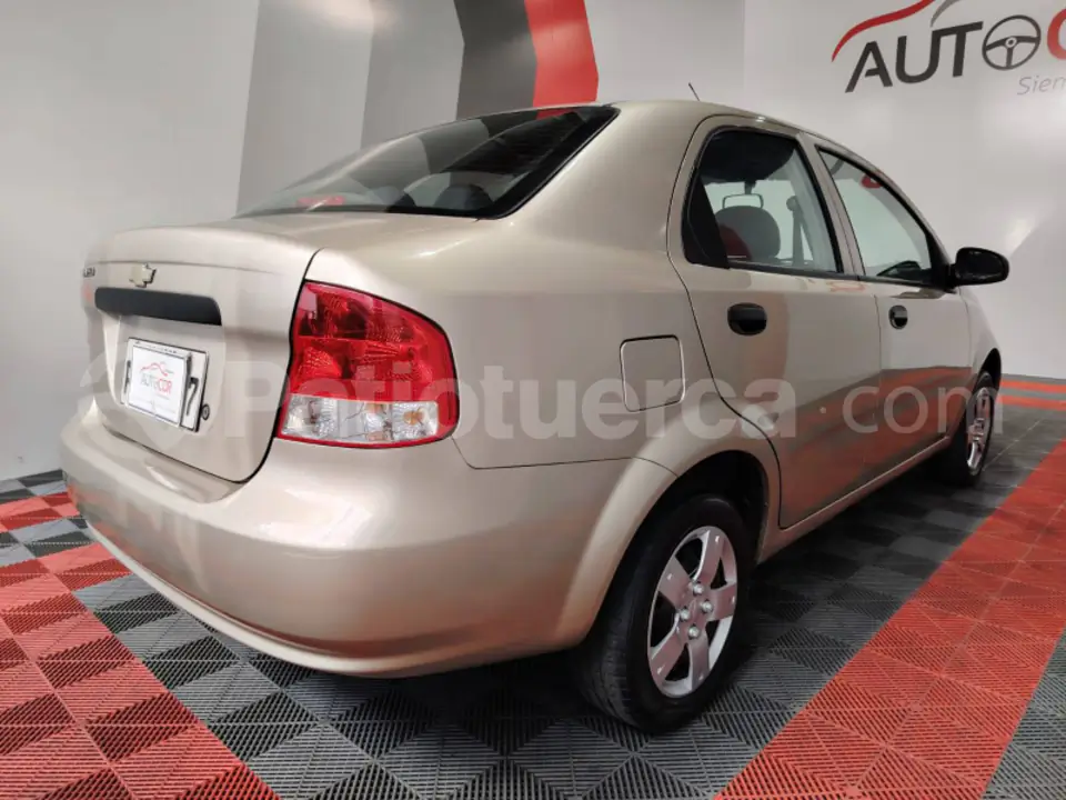 Foto 21 de Chevrolet Aveo