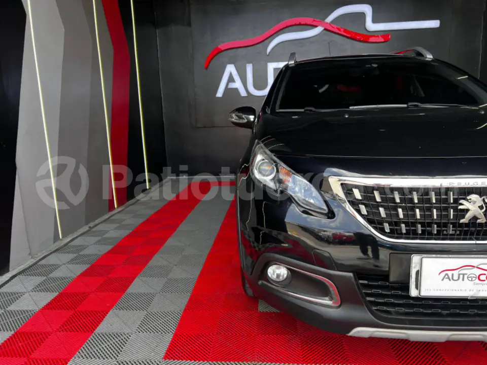 Foto 2 de Peugeot 2008 ACT