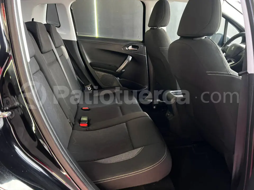 Foto 13 de Peugeot 2008 ACT