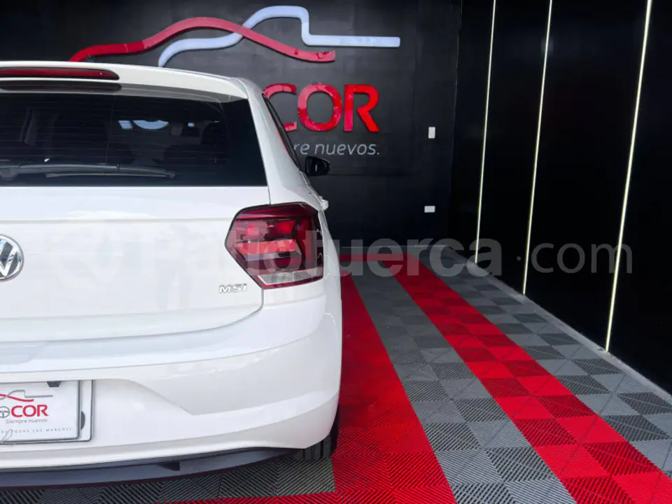 Foto 24 de Volkswagen Polo