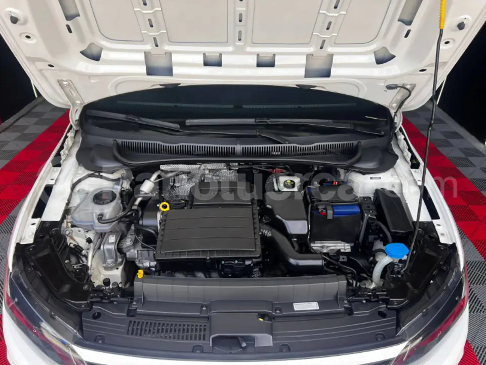 Foto 26 de Volkswagen Polo