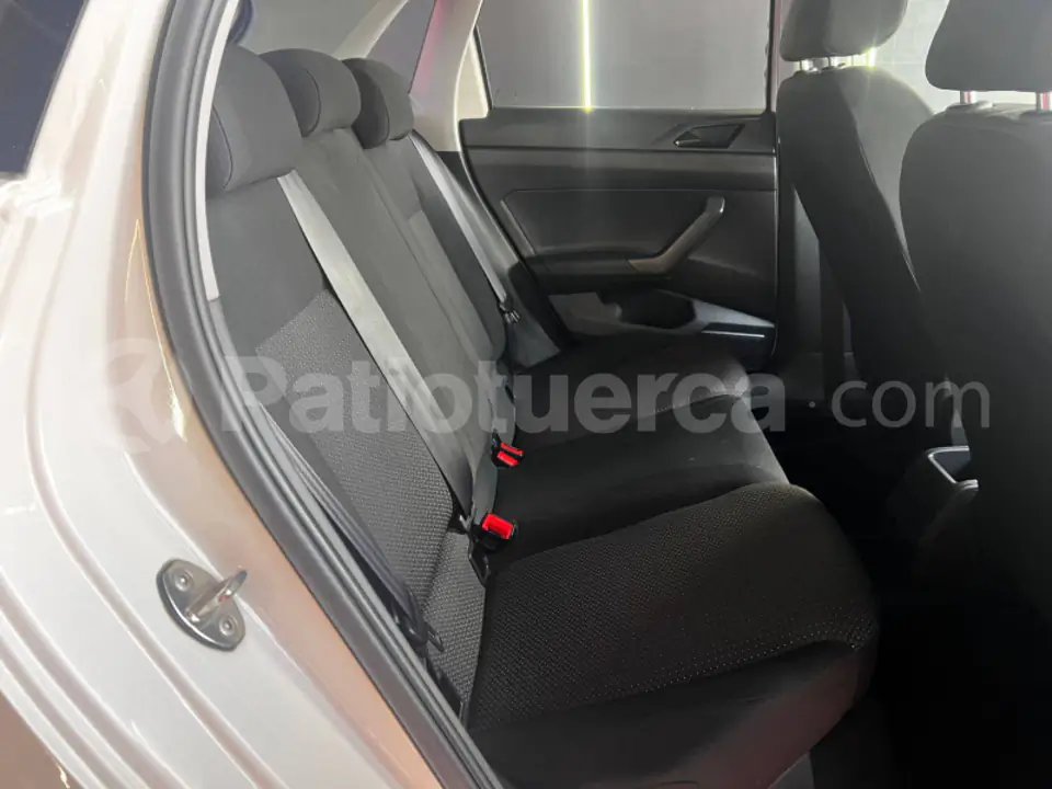 Foto 12 de Volkswagen Polo Trendline