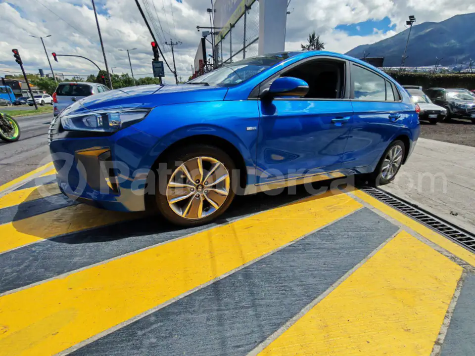 Foto 1 de Hyundai IONIQ