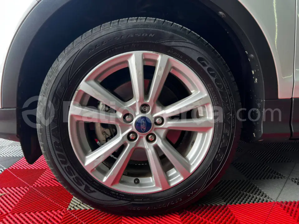 Foto 7 de Ford Escape