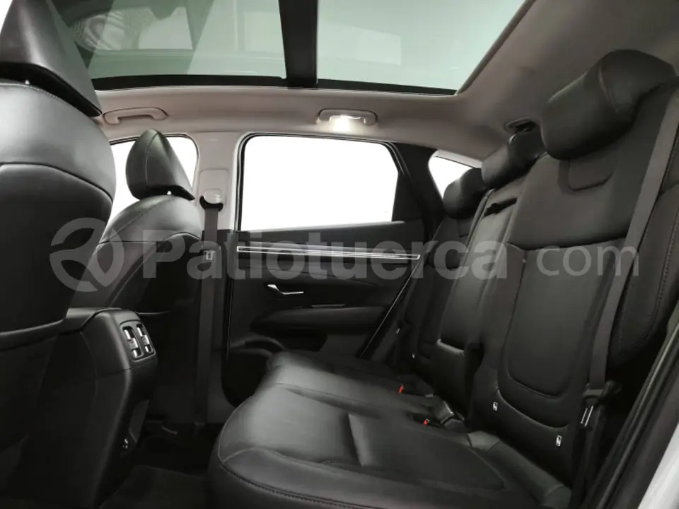 Foto 13 de Hyundai Tucson NX4E