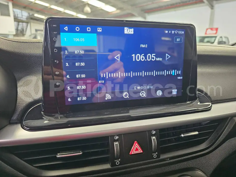 Foto 4 de Kia CERATO LX