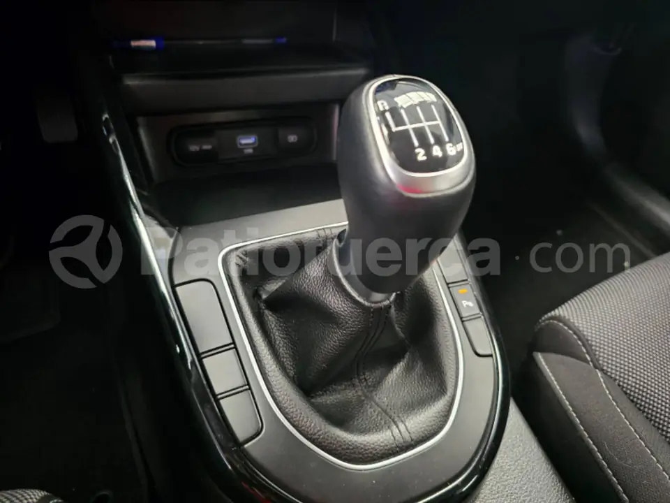 Foto 6 de Kia CERATO LX