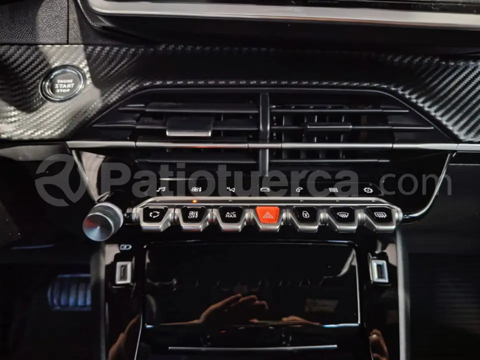 Foto 17 de Peugeot 2008