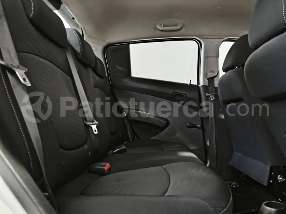 Foto 9 de Chevrolet Spark GT