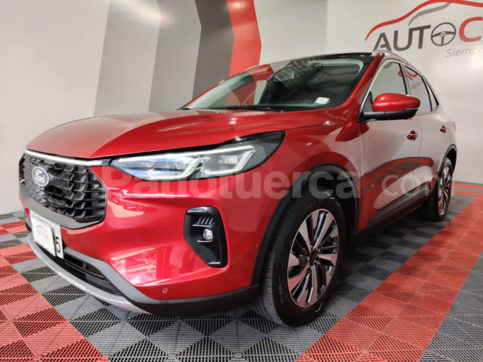 Foto 30 de Ford Escape Titanium