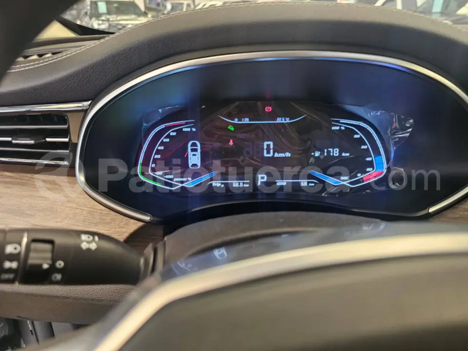 Foto 2 de Skyworth EV6