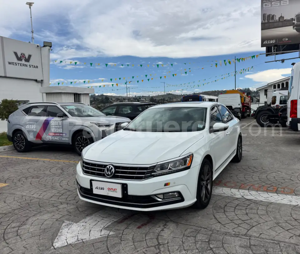 Foto 1 de Volkswagen Passat