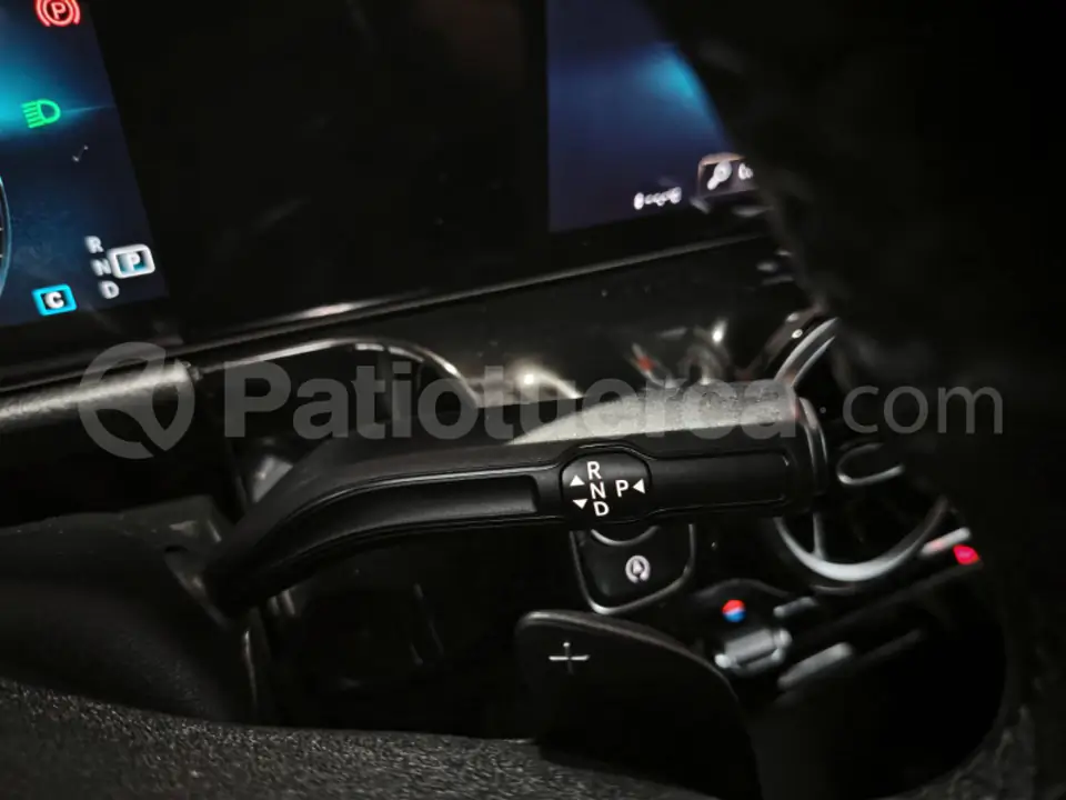 Foto 25 de Mercedes Benz GLA 200