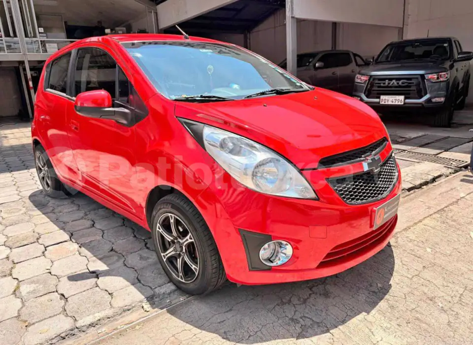 Foto 1 de Chevrolet Spark GT