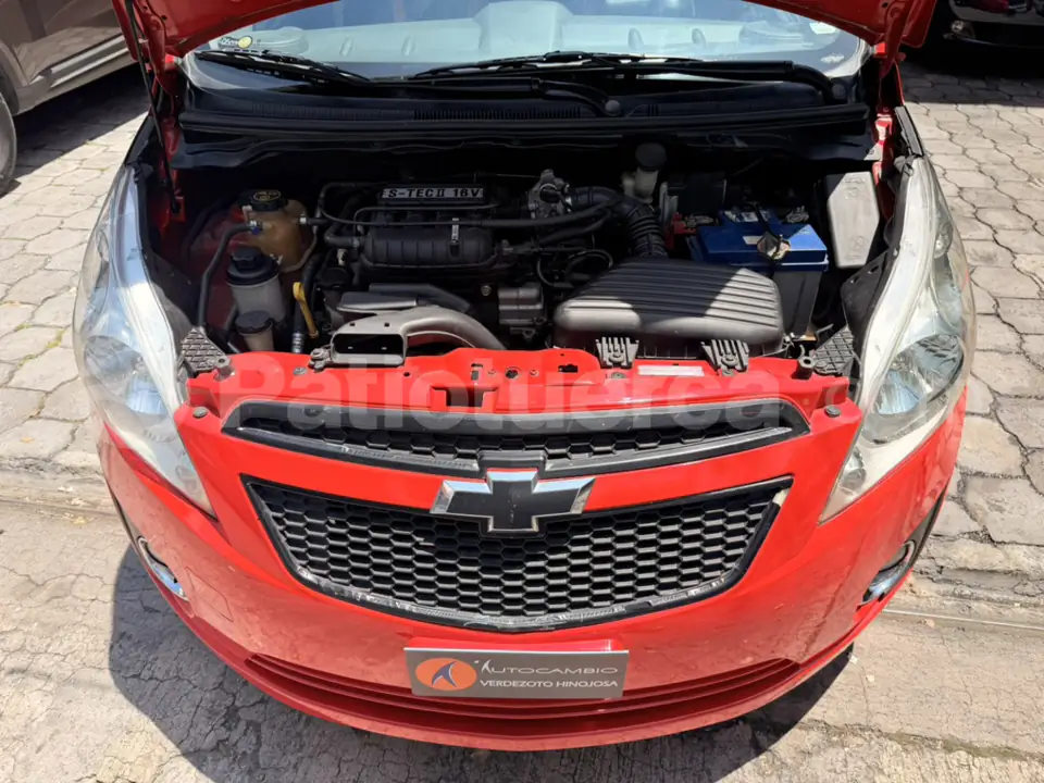 Foto 18 de Chevrolet SPARK GT LS