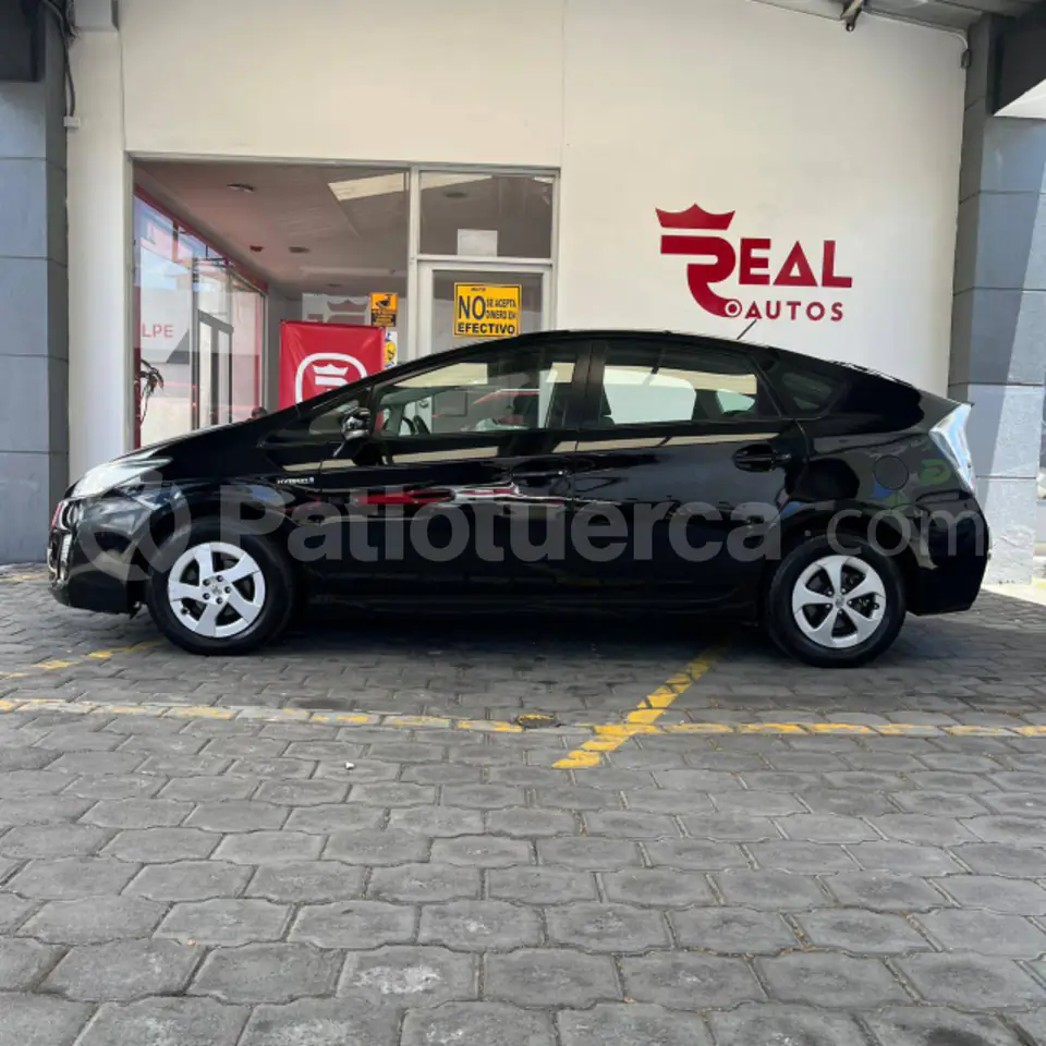 Foto 3 de Toyota Prius Hybrido