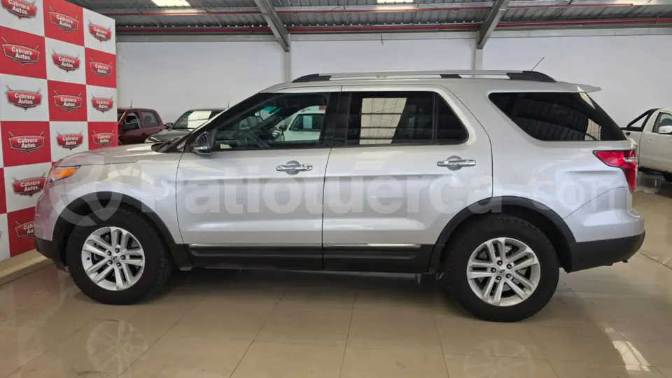 Foto 3 de Ford Explorer Sport 4X4