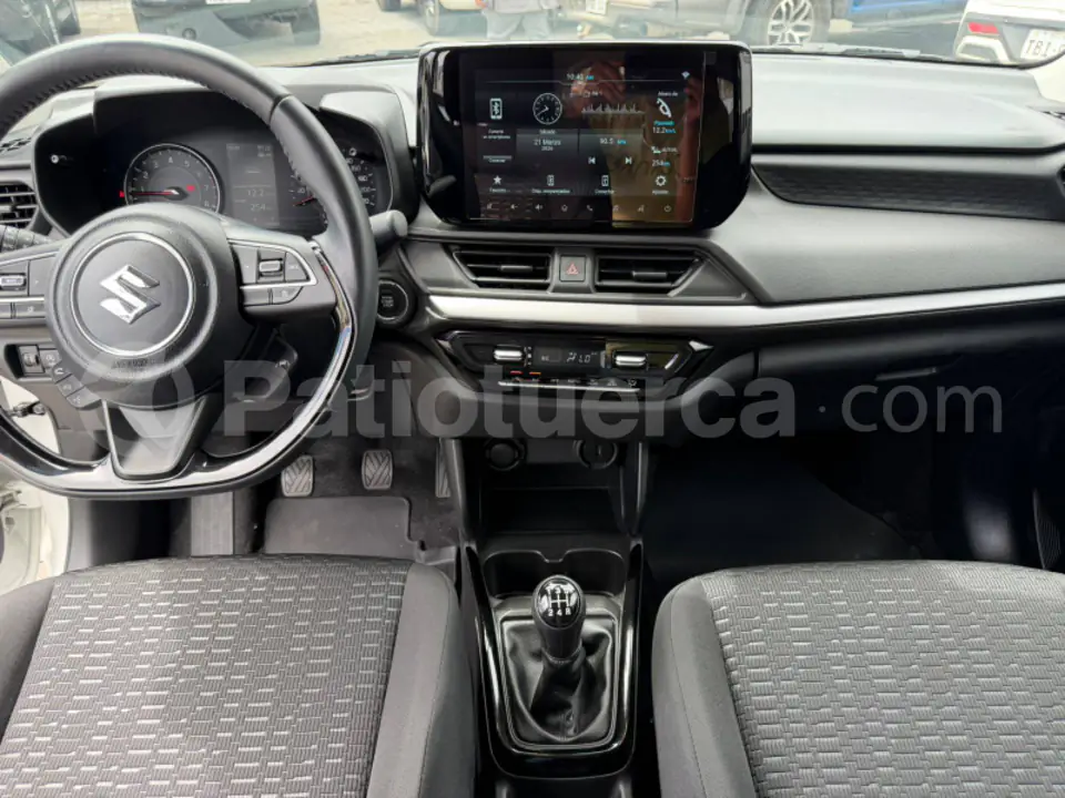 Foto 14 de Suzuki Swift