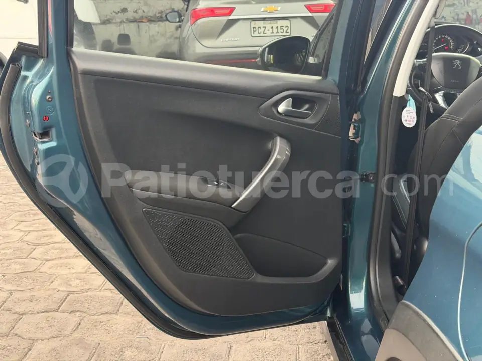 Foto 10 de Peugeot 2008