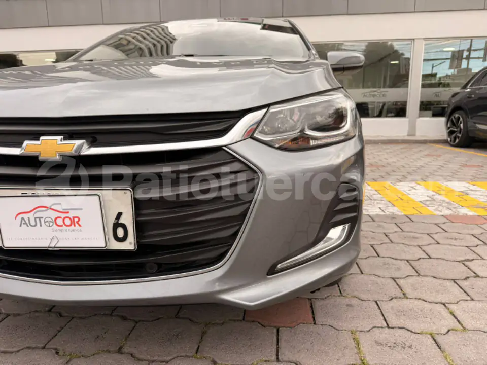 Foto 2 de Chevrolet ONIX PREMIER