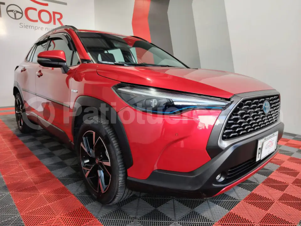 Foto 3 de Toyota Corolla Cross Mid