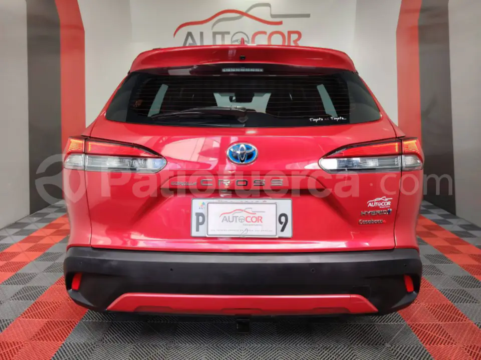 Foto 6 de Toyota Corolla Cross Mid