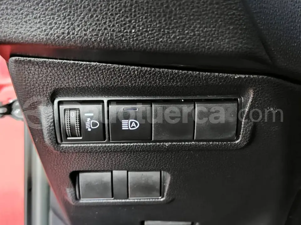 Foto 26 de Toyota Corolla Cross Mid