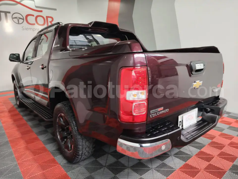 Foto 21 de Chevrolet COLORADO HIGH COUNTRY