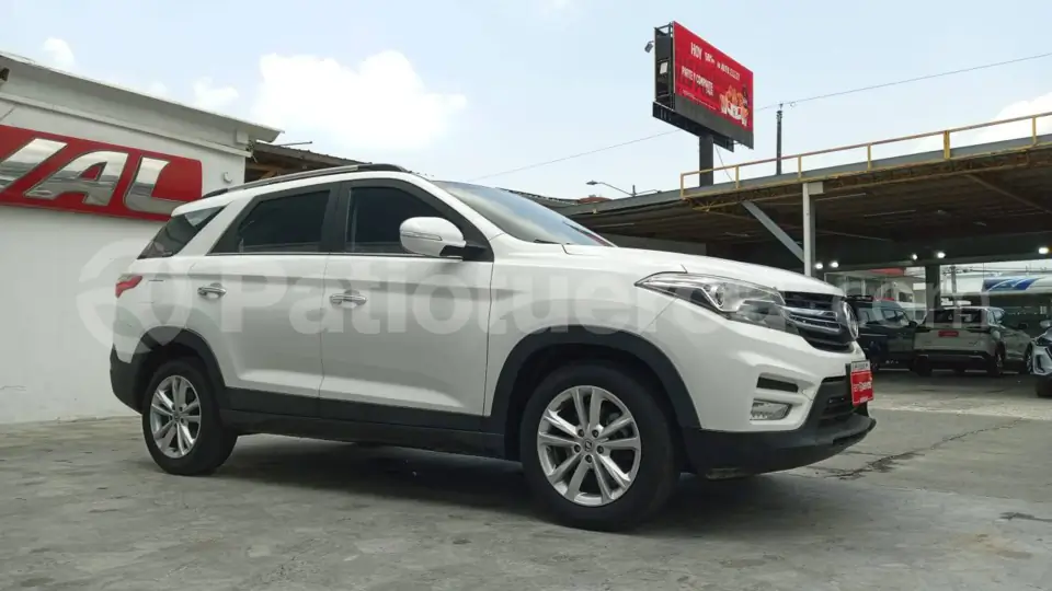 Foto 5 de DFSK GLORY 560