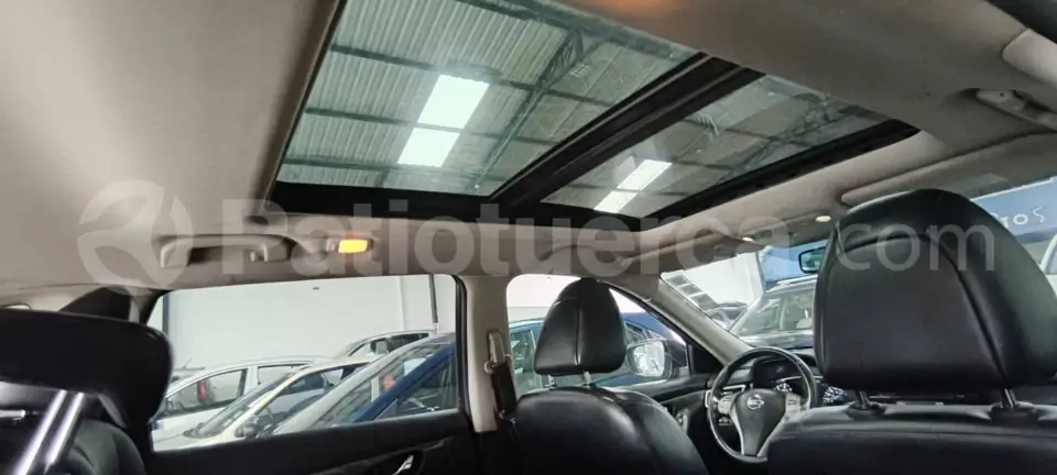 Foto 14 de Nissan XTRAIL EXCLUSIVE