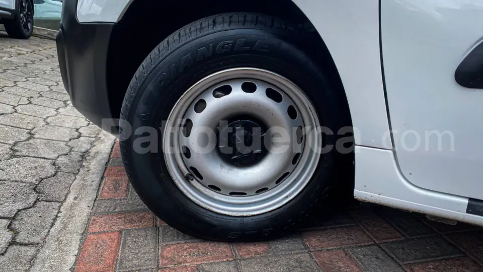 Foto 5 de Peugeot PARTNER PRO LG