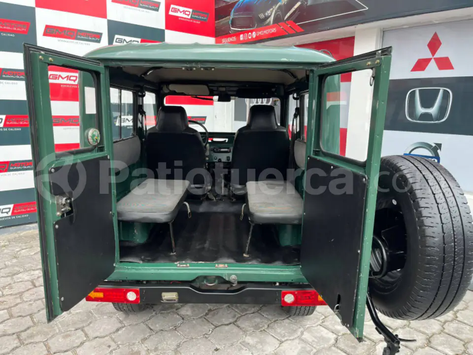 Foto 4 de Daihatsu Rocky