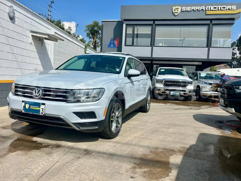 Foto 1 de Volkswagen Tiguan