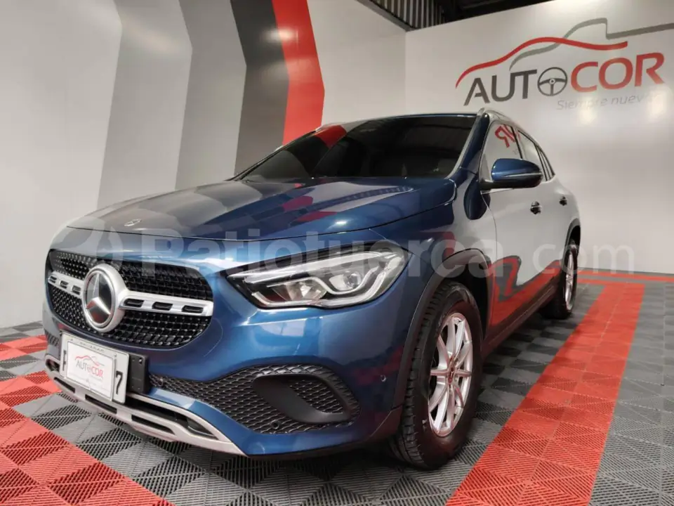 Foto 1 de Mercedes Benz GLA 200