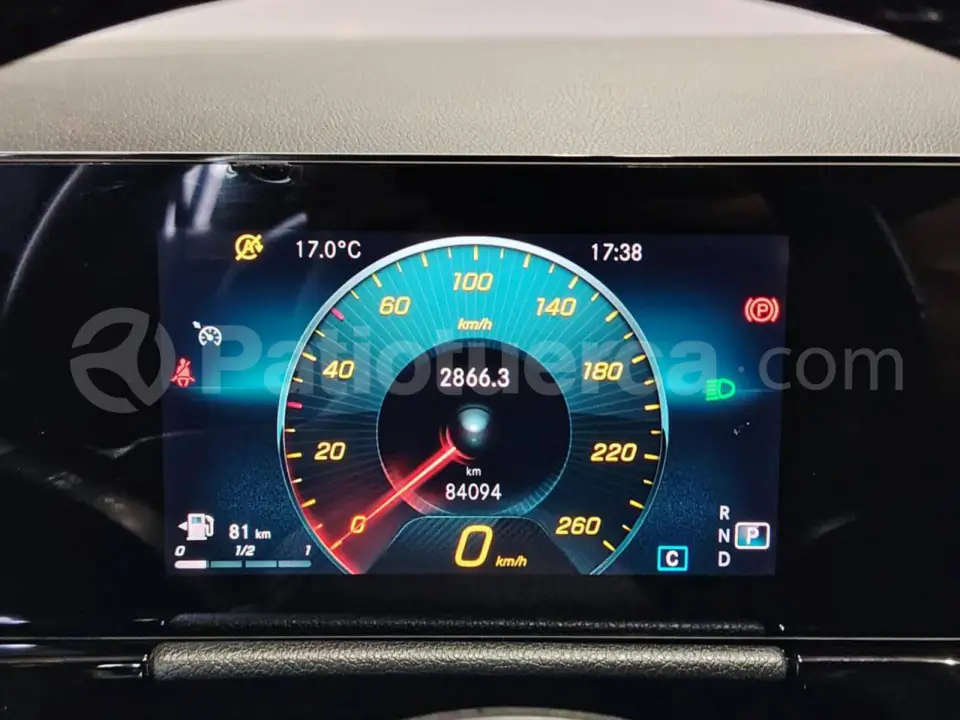 Foto 6 de Mercedes Benz GLA 200