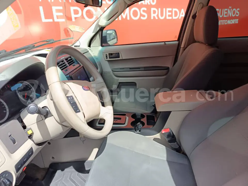 Foto 8 de Ford Escape