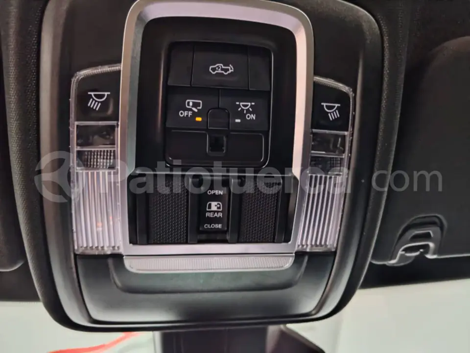 Foto 31 de Ram 1500 BIGHORN ETORQUE