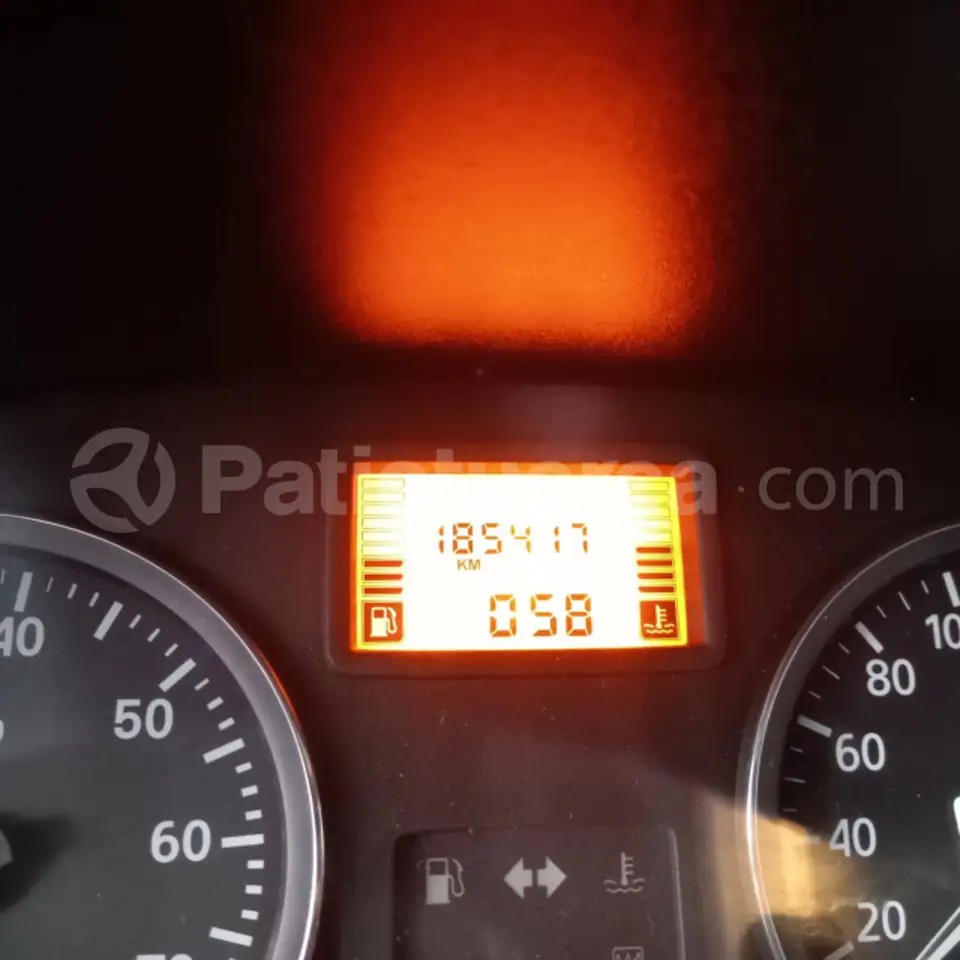 Foto 11 de Renault Logan