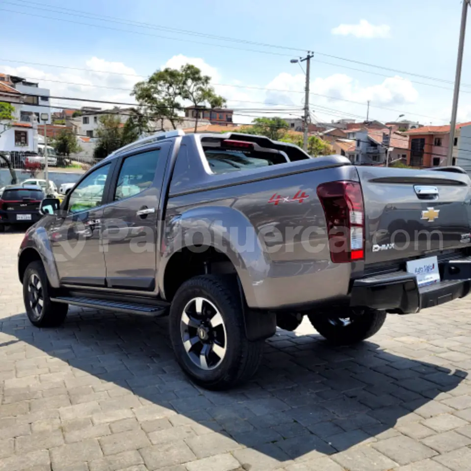 Foto 5 de Chevrolet DMAX CRDI 3.0 4X4 TM DIESEL