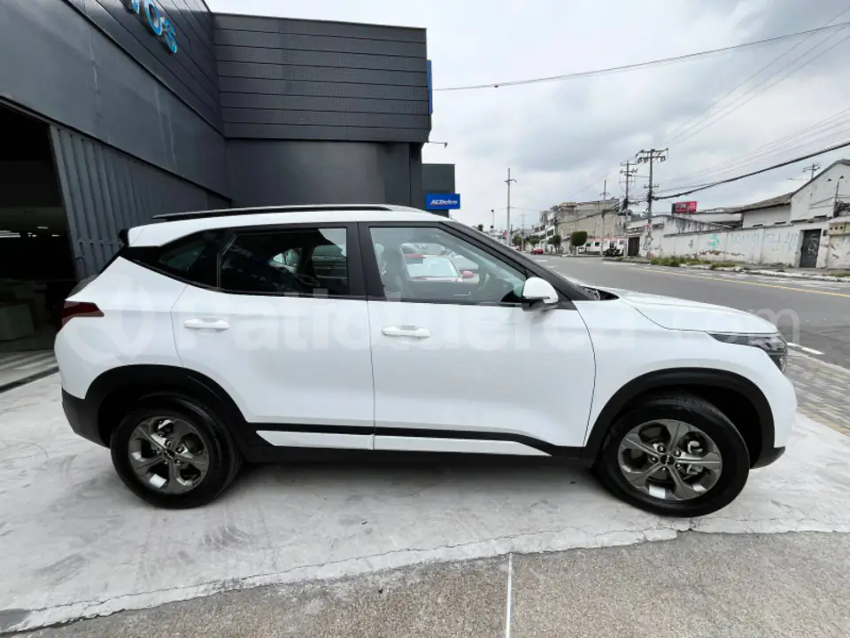 Foto 7 de Kia Seltos EX